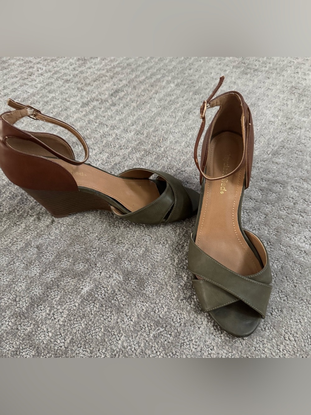 Cityclassified Olive and Brown Wedge Sandals with Ankle Strap